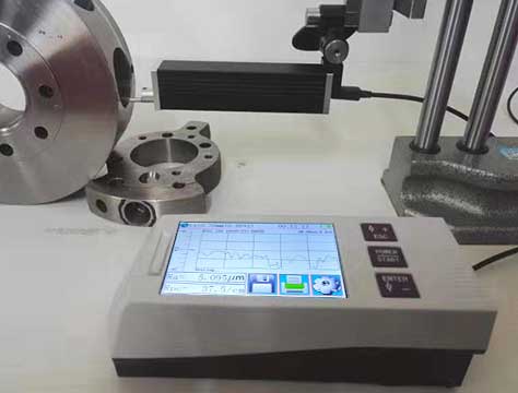 粗糙度儀現(xiàn)場使用